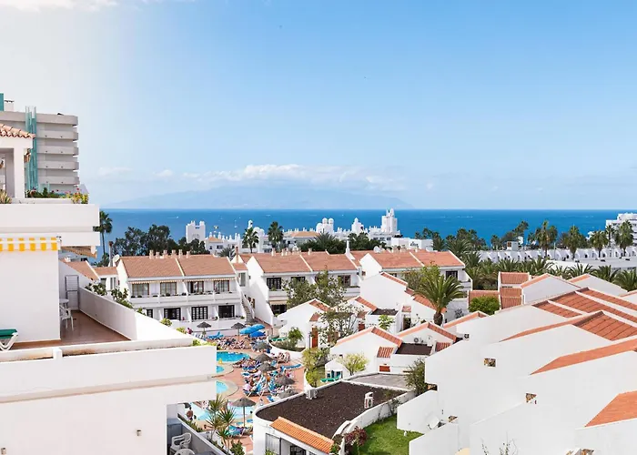 Cerca Playa San Eugenio * Costa Adeje